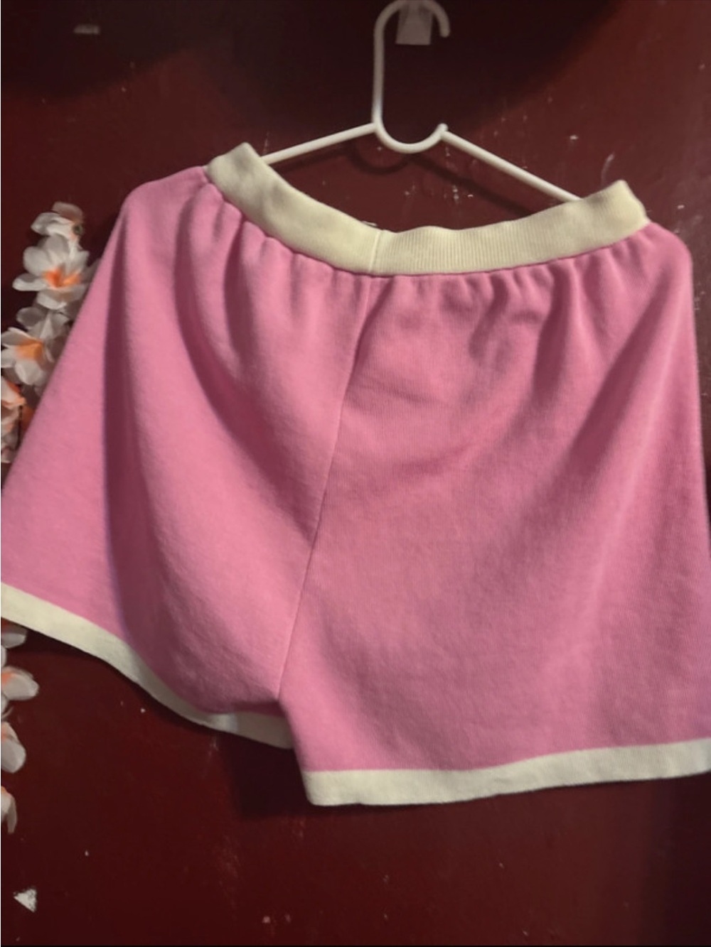 Pink Knit Shorts with Cream Trim - Picture 2 of 8